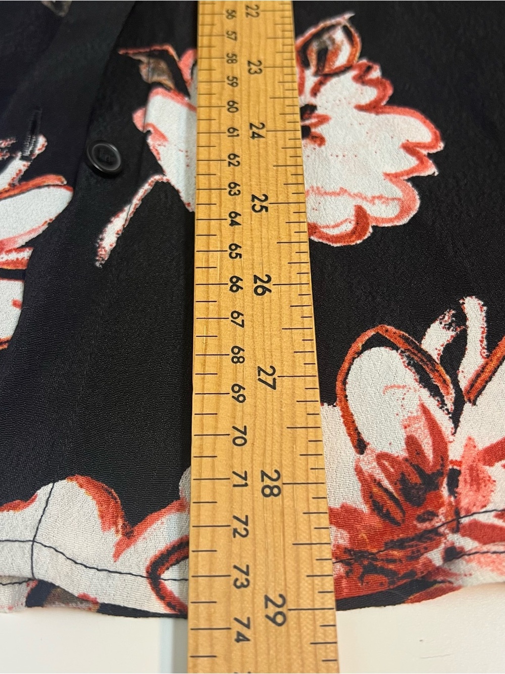 Lord & Taylor Floral Button Down Shirt Long Sleeve Black Pink size -L - Picture 5 of 5
